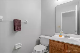 140 Hollytree Dr, Middletown, OH 45044 - Photo 14