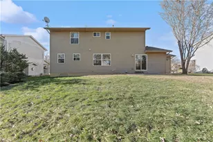 140 Hollytree Dr, Middletown, OH 45044 - Photo 6