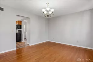 140 Hollytree Dr, Middletown, OH 45044 - Photo 12