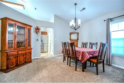 6774 Evergreen Circle, Huber Heights, OH 45424 - Photo 6