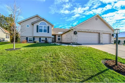 6774 Evergreen Circle, Huber Heights, OH 45424 - Photo 2