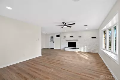 1571 Sycamore Avenue, Dayton, OH 45432 - Photo 8