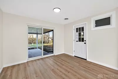 1571 Sycamore Avenue, Dayton, OH 45432 - Photo 12