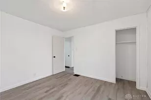 419 Lindenwood Rd, Dayton, OH 45417 - Photo 14