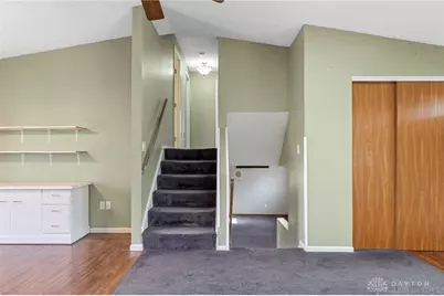 8966 Haddix Road, Fairborn, OH 45324 - Photo 14