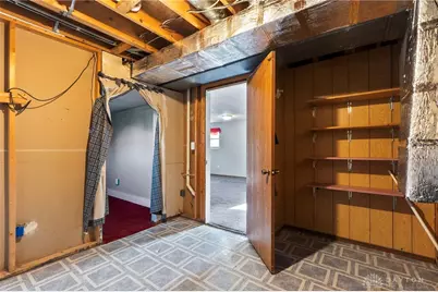 8966 Haddix Road, Fairborn, OH 45324 - Photo 28