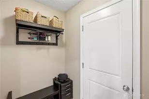 7384 Ballauer Pl, Dayton, OH 45424 - Photo 16