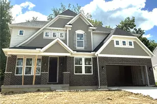 5371 Sheldon Close Rd, Middletown, OH 45005 - Photo 1