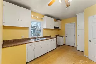 216 E Beechwood Ave, Dayton, OH 45405 - Photo 12