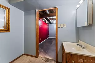 216 E Beechwood Ave, Dayton, OH 45405 - Photo 32