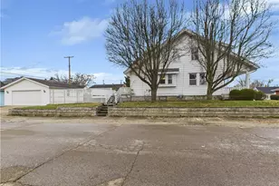 1359 Pursell Ave, Dayton, OH 45420 - Photo 4