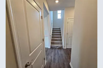 3158 Scarborough Court, Butler Twp, OH 45414 - Photo 8