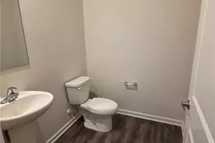 3158 Scarborough Ct, Butler Twp, OH 45414 - Photo 4