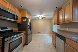 445 Peach Orchard Ave, Dayton, OH 45419 - Photo 12