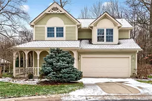 686 Doe Crossing, Centerville, OH 45459 - Photo 2