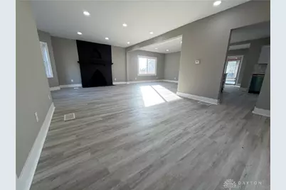 1615 Burroughs Drive, Dayton, OH 45406 - Photo 2