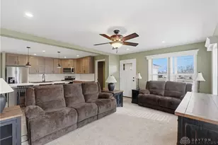 411 Kalynn Cir, Fairborn, OH 45324 - Photo 4