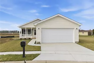 411 Kalynn Cir, Fairborn, OH 45324 - Photo 1