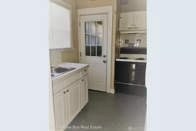 559/561 Evergreen Avenue, Dayton, OH 45402 - Photo 2