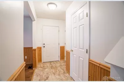 6651 Greeley Avenue, Dayton, OH 45424 - Photo 4