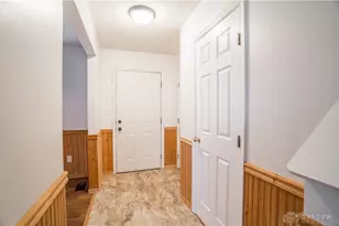 6651 Greeley Ave, Dayton, OH 45424 - Photo 4