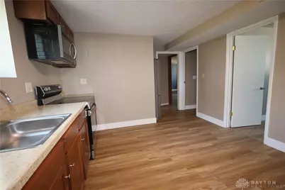 7967 Washington Park Drive, Dayton, OH 45459 - Photo 12