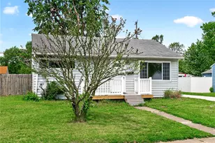 153 N Diana Ln, Fairborn, OH 45324 - Photo 2