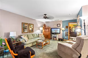 623 Thornburg, Tipp City, OH 45371 - Photo 6