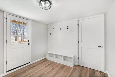 1660 Sample Road, Oxford, OH 45056 - Photo 8