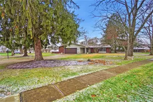 2000 Meadowside Ln, Dayton, OH 45458 - Photo 6