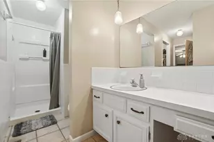 2000 Meadowside Ln, Dayton, OH 45458 - Photo 32