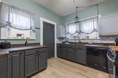 308 Ridge Road, Springfield, OH 45503 - Photo 8