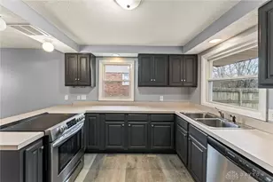 785 Biltmore Pl, Dayton, OH 45431 - Photo 14