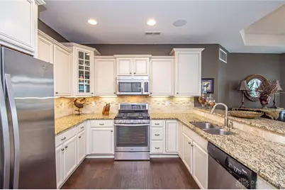 475 Legendary Way, Dayton, OH 45458 - Photo 14