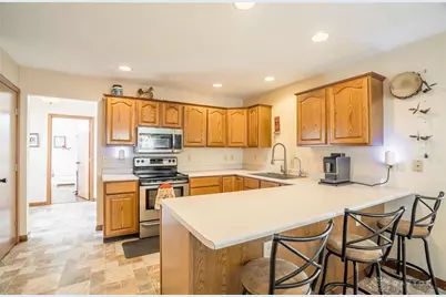 3270 Redbud Drive, Troy, OH 45373 - Photo 8