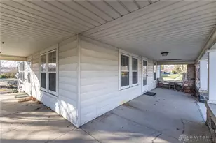 220 W Wenger Rd, Englewood, OH 45322 - Photo 2