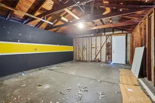 1105 Ames Ave, Dayton, OH 45432 - Photo 32