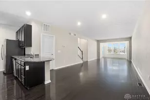 7452 Victoria Falls Ave, Maineville, OH 45039 - Photo 8