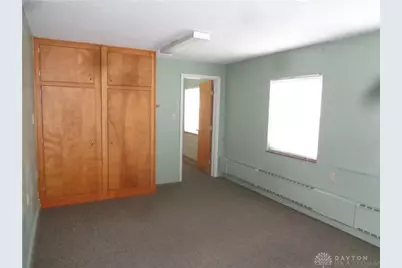 220 W Siebenthaler Avenue, Dayton, OH 45405 - Photo 38