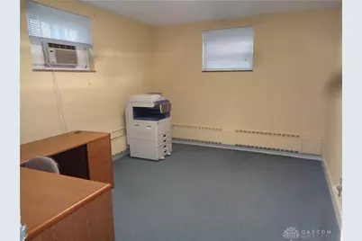 220 W Siebenthaler Avenue, Dayton, OH 45405 - Photo 30