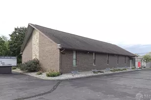 543 W Funderburg Rd, Fairborn, OH 45324 - Photo 8