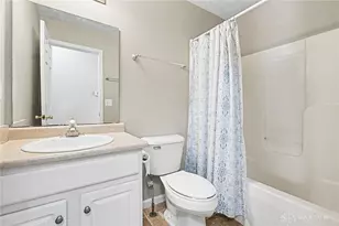 26 Southard Ln, West Carrollton, OH 45449 - Photo 8