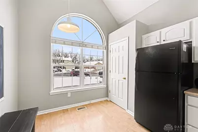 26 Southard Lane, West Carrollton, OH 45449 - Photo 2