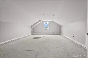 1050 Rosenthal Dr, Tipp City, OH 45371 - Photo 16