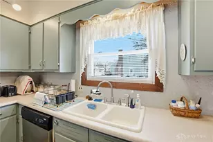 447 E Broadway St, Covington, OH 45318 - Photo 14