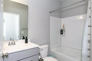 1701 Glade Valley Dr, Dayton, OH 45458 - Photo 30