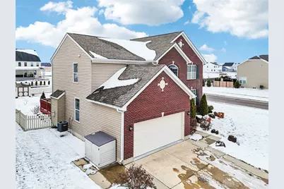 4076 Spicebush Drive, Tipp City, OH 45371 - Photo 2