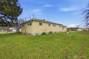 419 Candace Dr, Springfield, OH 45504 - Photo 28