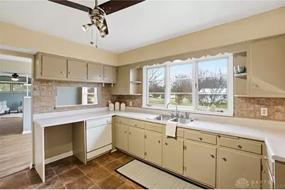 419 Candace Drive, Springfield, OH 45504 - Photo 12