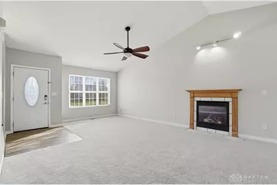 125 Hollytree Drive, Middletown, OH 45044 - Photo 4